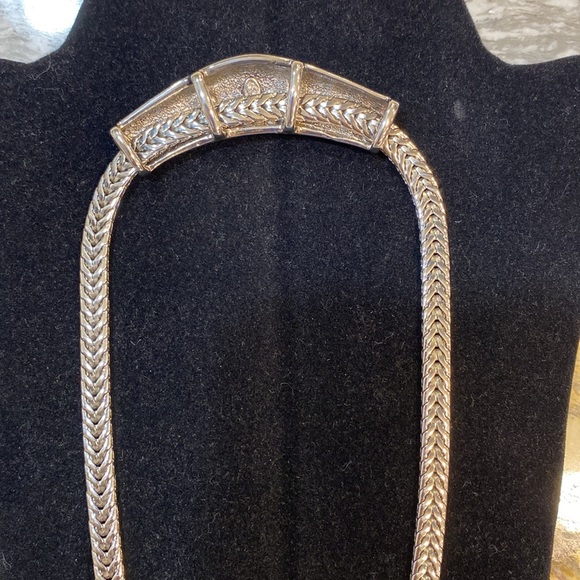 “Confidence” Necklace by Premier Designs - Picture 3 of 5